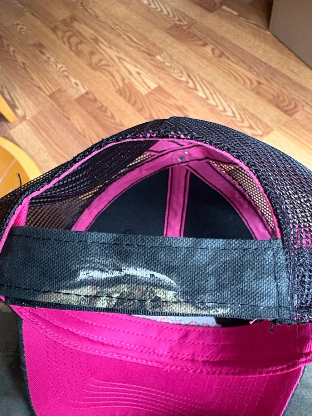 Mossy Oak Black Baseball Cap with Pink Logo - Ladies